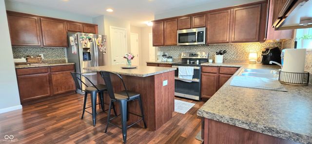 5308 Misthaven Lane, Greenwood, IN 46143