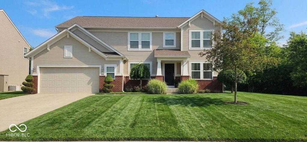 5308 Misthaven Lane, Greenwood, IN 46143