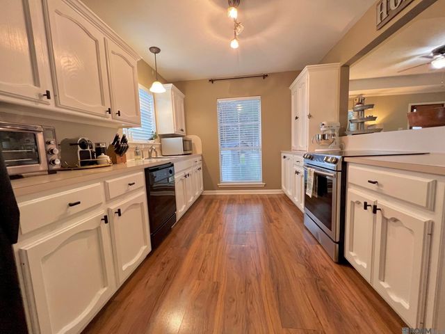 14080 Troy Duplessis Rd, Gonzales, LA 70737