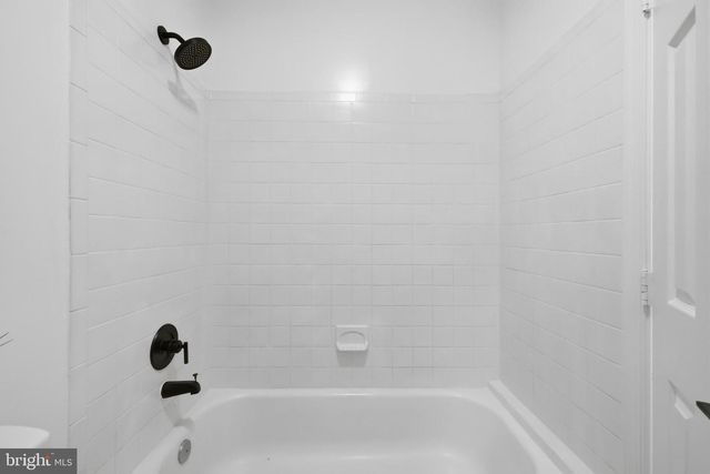 6802 FRIENDSHIP CT, Clinton, MD 20735