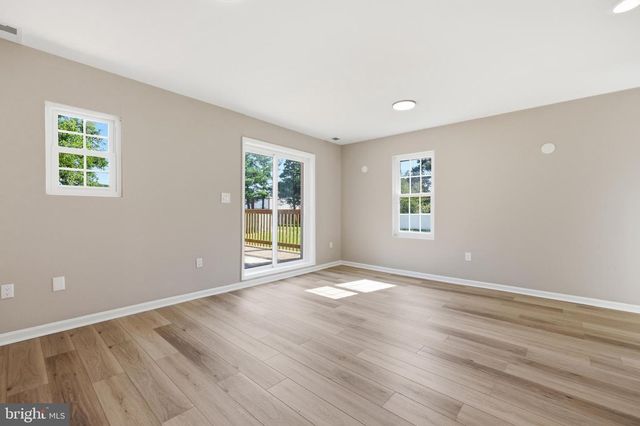 6802 FRIENDSHIP CT, Clinton, MD 20735