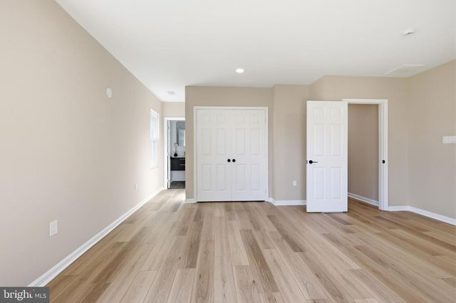 6802 FRIENDSHIP CT, Clinton, MD 20735