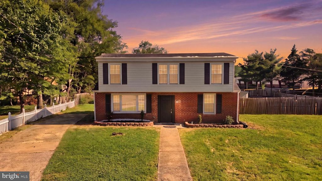6802 FRIENDSHIP CT, Clinton, MD 20735