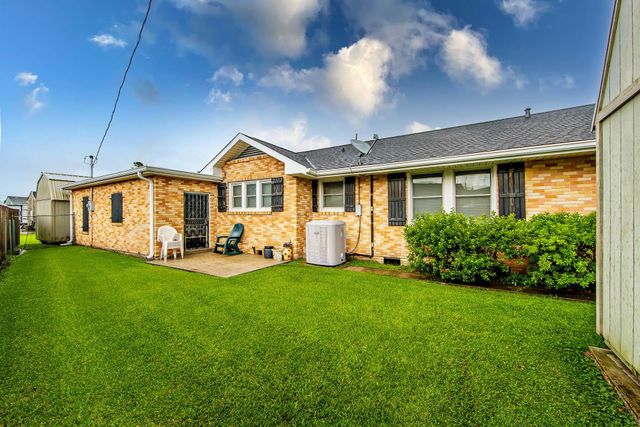 401 Maple Ave, Houma, LA 70364