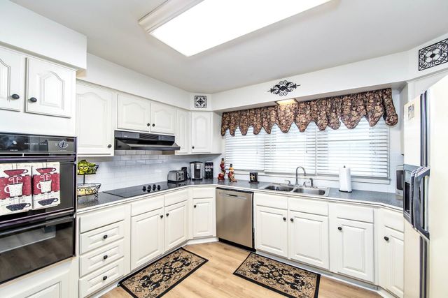 401 Maple Ave, Houma, LA 70364