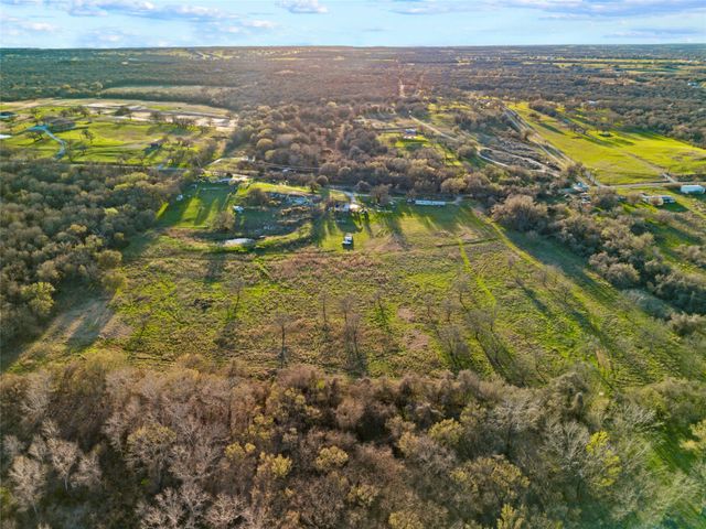 9911 Zion Hill Road, Poolville, TX 76487