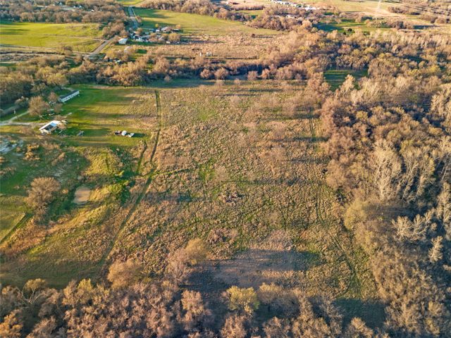 9911 Zion Hill Road, Poolville, TX 76487