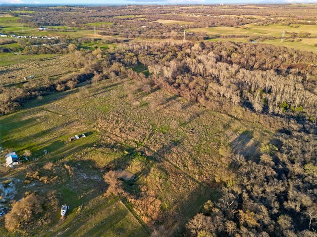 9911 Zion Hill Road, Poolville, TX 76487