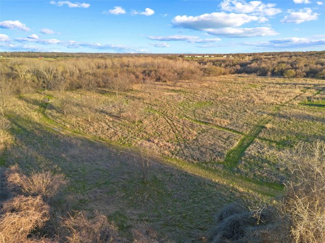 9911 Zion Hill Road, Poolville, TX 76487