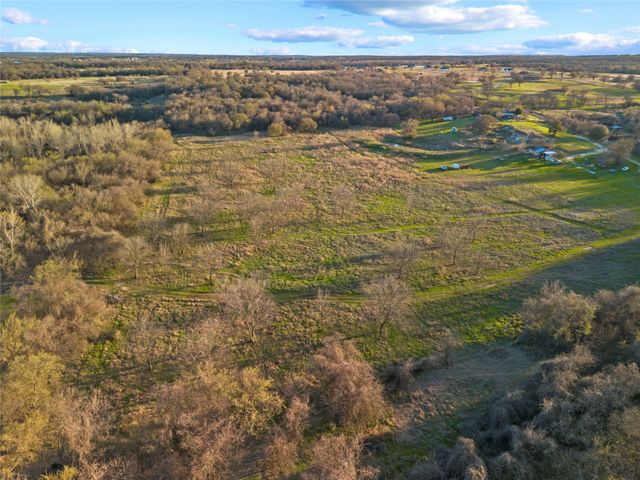 9911 Zion Hill Road, Poolville, TX 76487