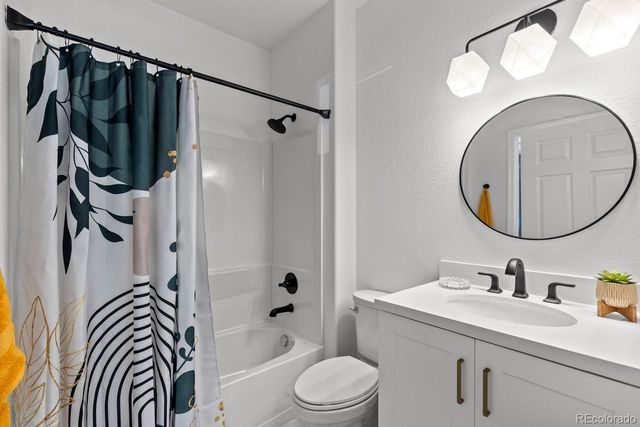 4706 Copeland Circle 102, Highlands Ranch, CO 80126