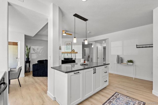 4706 Copeland Circle 102, Highlands Ranch, CO 80126