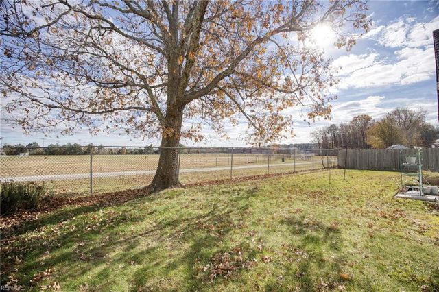 1912 Tiger Eye CT, Virginia Beach, VA 23456