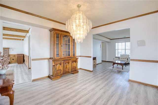 1912 Tiger Eye CT, Virginia Beach, VA 23456