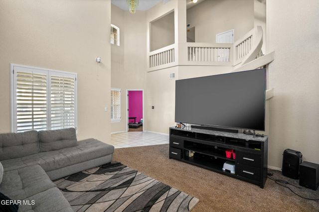 2013 SHADOW RIDGE Drive, El Paso, TX 79938