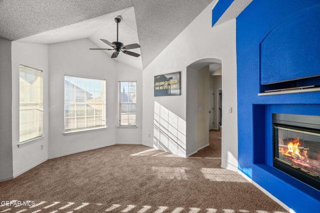 2013 SHADOW RIDGE Drive, El Paso, TX 79938