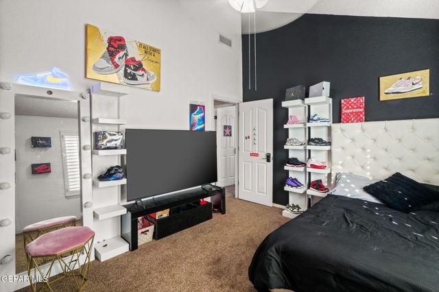 2013 SHADOW RIDGE Drive, El Paso, TX 79938