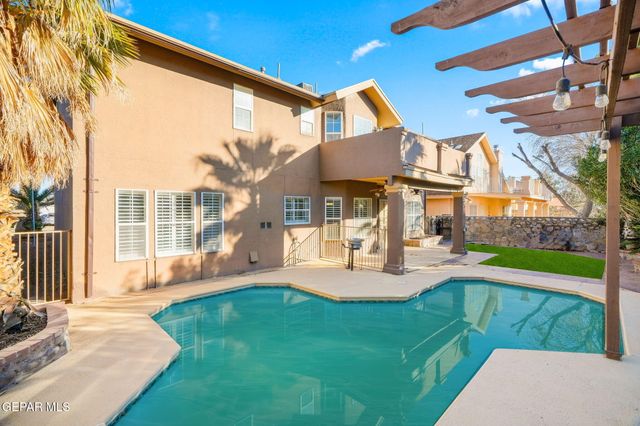 2013 SHADOW RIDGE Drive, El Paso, TX 79938