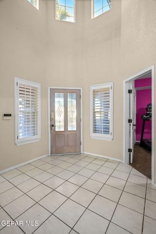 2013 SHADOW RIDGE Drive, El Paso, TX 79938