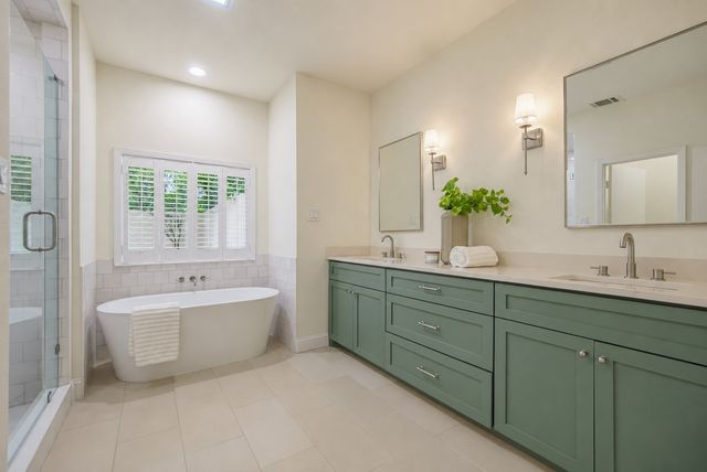4394 Cochran Chapel Circle, Dallas, TX 75209