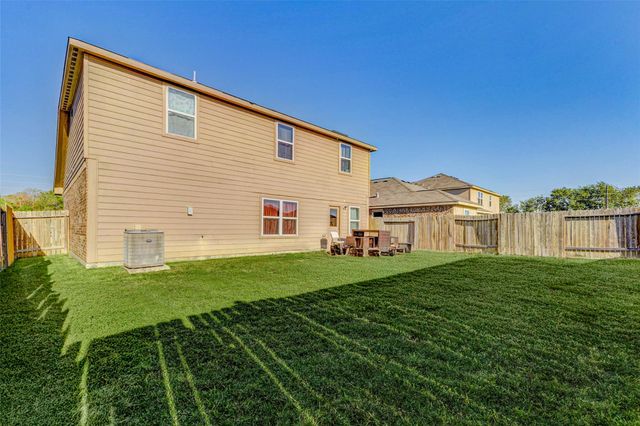 9411 Opal Gates Drive, Rosharon, TX 77583