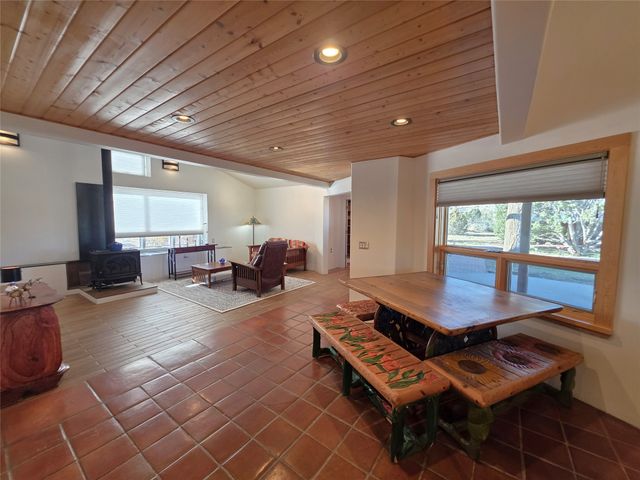 7 Monte Enebro, Santa Fe, NM 87506
