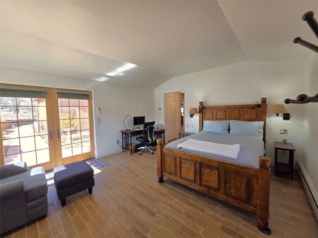 7 Monte Enebro, Santa Fe, NM 87506