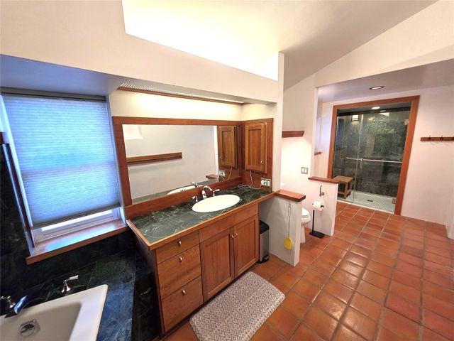 7 Monte Enebro, Santa Fe, NM 87506