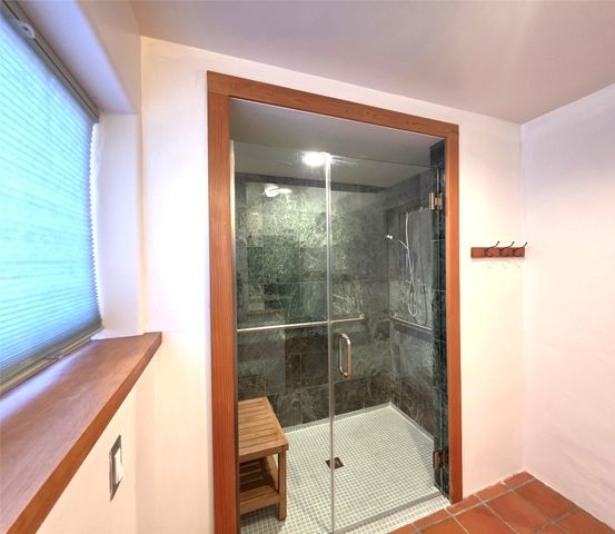 7 Monte Enebro, Santa Fe, NM 87506