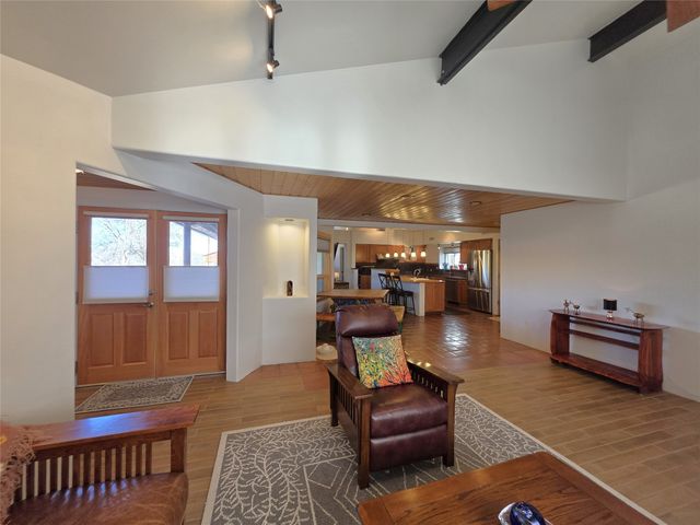 7 Monte Enebro, Santa Fe, NM 87506