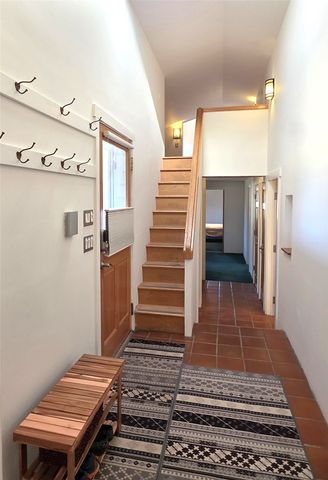 7 Monte Enebro, Santa Fe, NM 87506