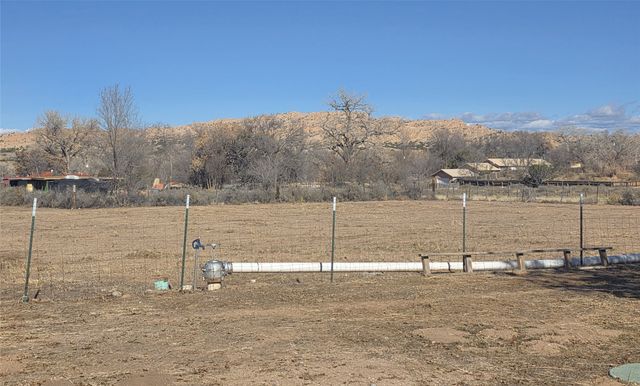 7 Monte Enebro, Santa Fe, NM 87506