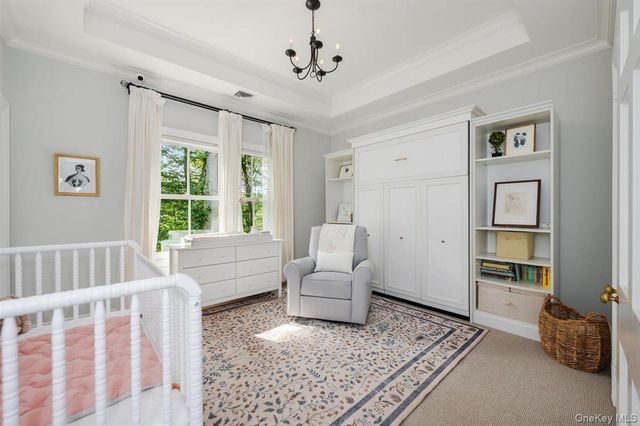 69 Southdown Road, Huntington, NY 11743