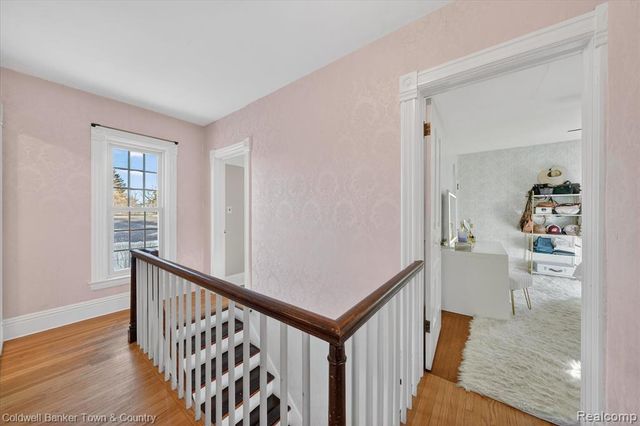 106 Lake St., Howell, MI 48843