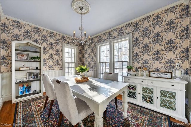 106 Lake St., Howell, MI 48843