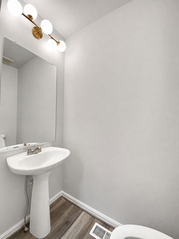 13 INGATE TER, Baltimore, MD 21227