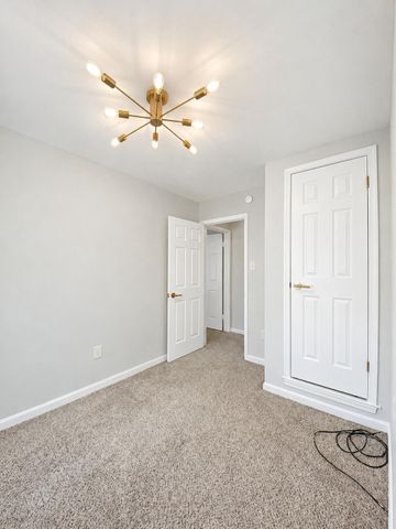 13 INGATE TER, Baltimore, MD 21227