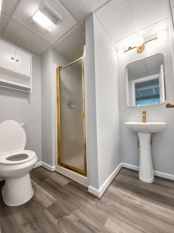 13 INGATE TER, Baltimore, MD 21227
