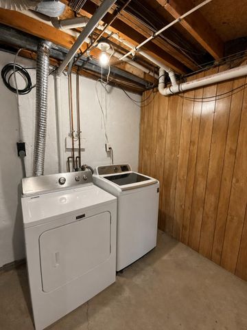 13 INGATE TER, Baltimore, MD 21227