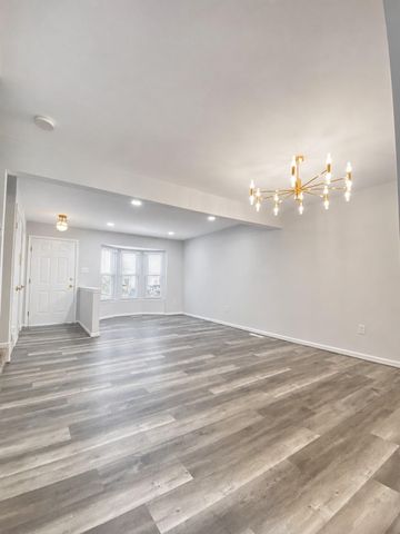 13 INGATE TER, Baltimore, MD 21227