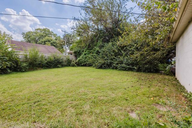 412 Sandalwood Drive, Lexington, KY 40505