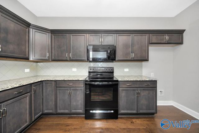 26580 Kyle Lane, Athens, AL 35613