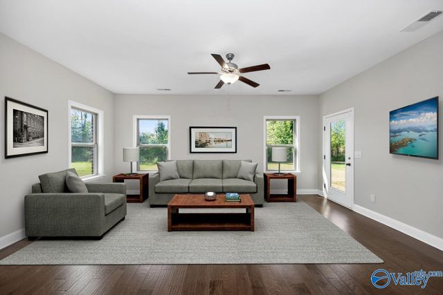 26580 Kyle Lane, Athens, AL 35613