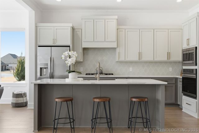 6021 E 127 Street S, Bixby, OK 74008