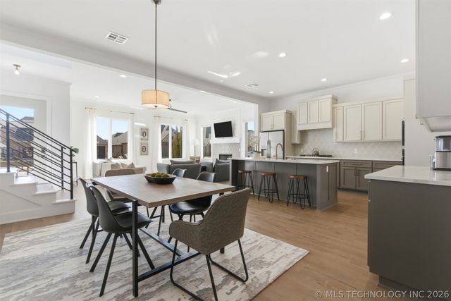 6021 E 127 Street S, Bixby, OK 74008