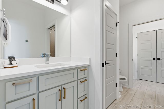 6021 E 127 Street S, Bixby, OK 74008