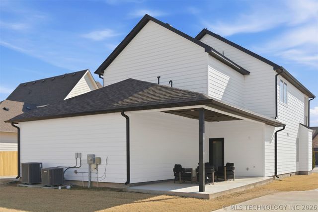 6021 E 127 Street S, Bixby, OK 74008