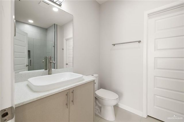 4213 Hummingbird Avenue 92, Mcallen, TX 78504
