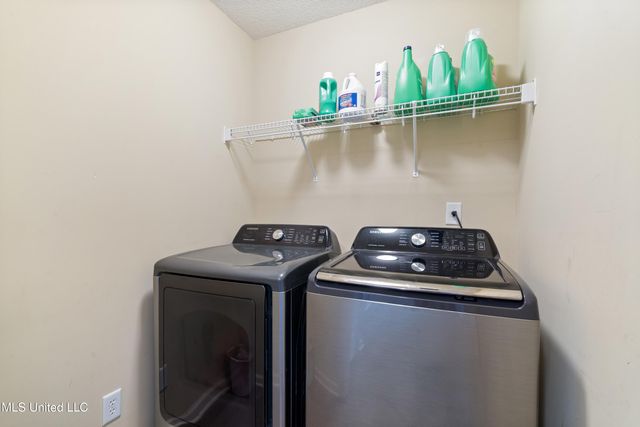 7868 Plantation Ridge Cove, Olive Branch, MS 38654