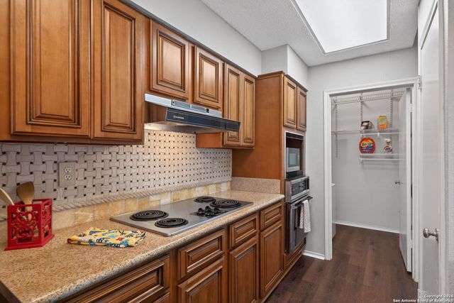 11001 Wurzbach Rd Apt 605, San Antonio, TX 78230